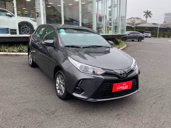 TOYOTA YARIS 1.5 16V FLEX XS CONNECT MULTIDRIVE TOYOTA YARIS 1.5 16V FLEX XS CONNECT MULTIDRIVE